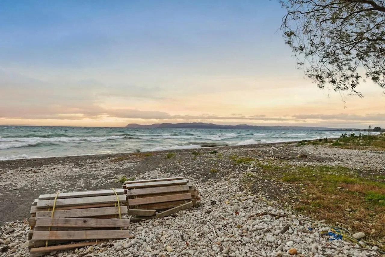 Taupo Beachfront Escape 12Min To Town - Free Wifi Waitahanui 0*,