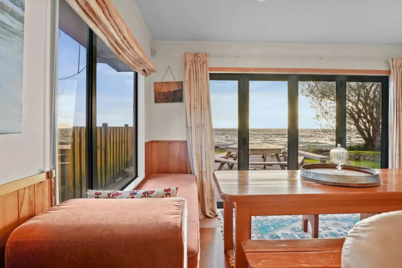 Taupo Beachfront Escape 12Min To Town - Free Wifi Waitahanui